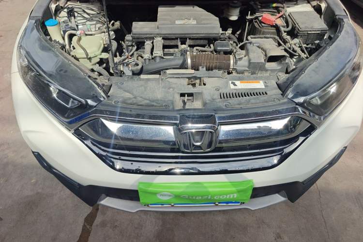 Used Honda CR-V 2019 Brilliant Edition 240TURBO CVT 2WD Comfort Version China VI Emission Standard Engine Bay