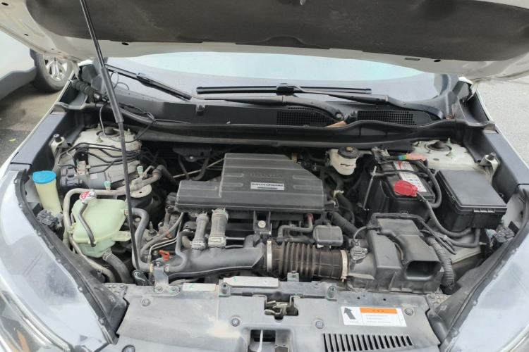Used Honda CR-V 2019 240TURBO CVT 2WD Comfort Version China VI Emission Standard Engine Bay
