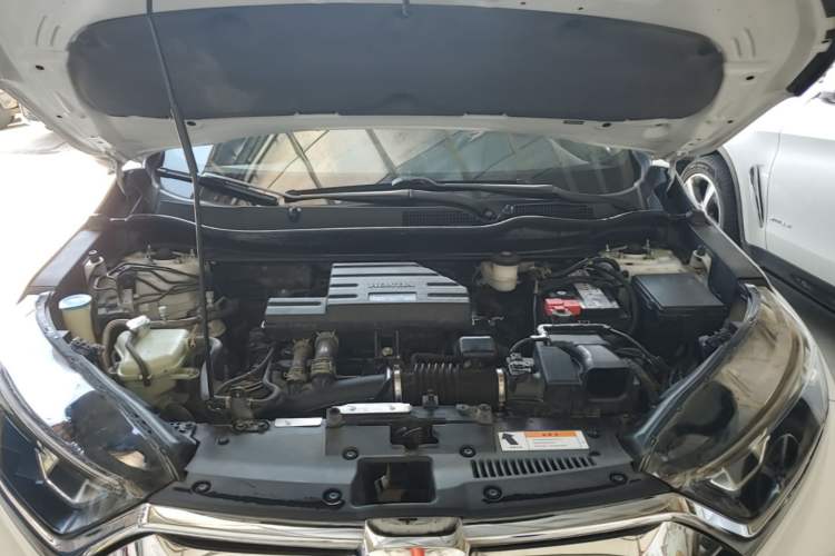 Used Honda CR-V 2019 Brilliant Edition Plus 240TURBO CVT Two-Wheel Drive Fashion Version China VI Emission Standard Engine Bay