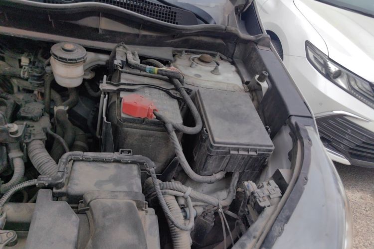 Used Honda CR-V 2019 240TURBO CVT 2WD Comfort Version China V Engine Bay Left
