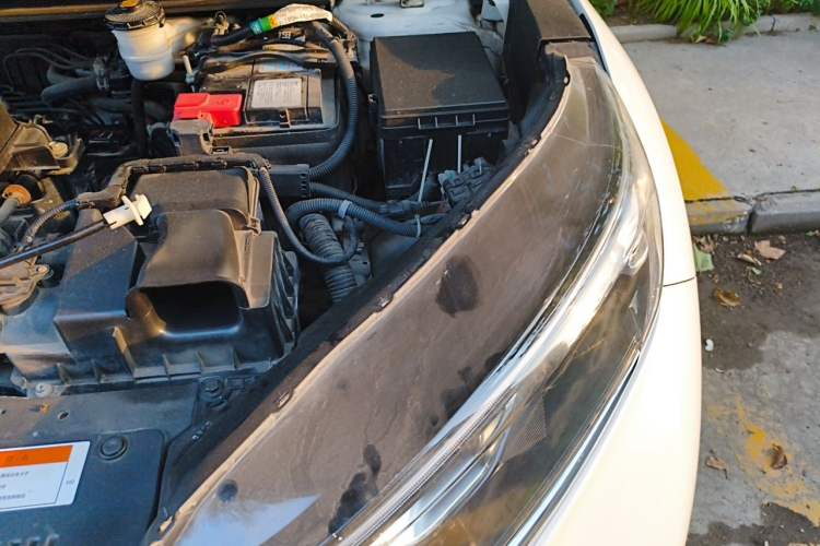 Used Honda CR-V 2019 240TURBO CVT 2WD Fashion Edition China VI Engine Bay Left