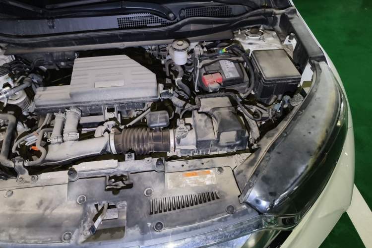 Used Honda CR-V 2019 240TURBO CVT 2WD Fashion Edition China V Engine Bay Left