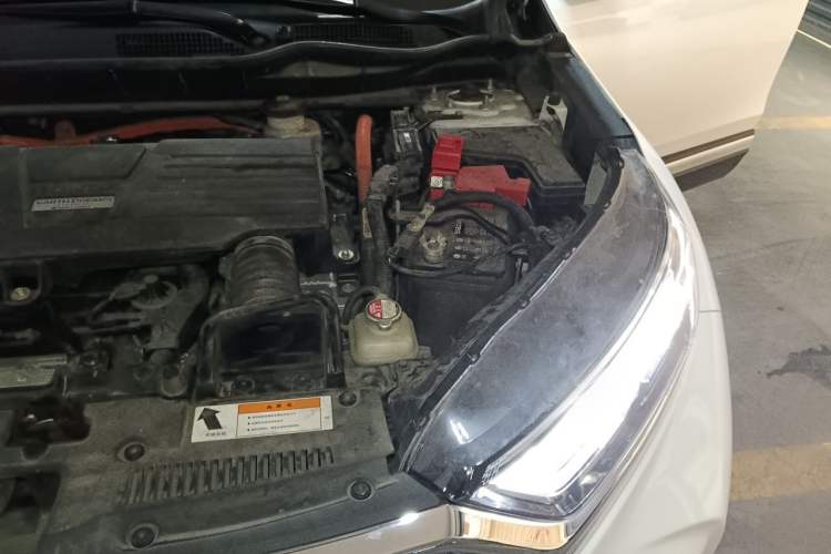 Used Honda CR-V 2019 Rui Hybrid 2.0L 2WD Pure Drive Version China V Emission Standard Engine Bay Left