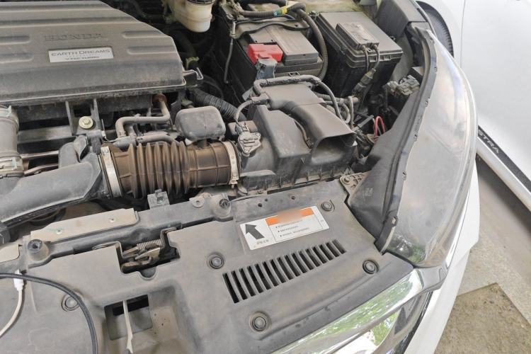 Used Honda CR-V 2019 240TURBO CVT 2WD Fashion Edition China VI Engine Bay Left