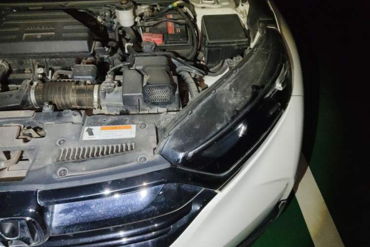 Used Honda CR-V 2019 240TURBO CVT 2WD Fashion Edition China VI Engine Bay Left
