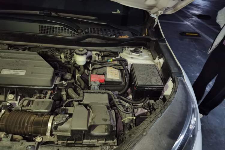 Used Honda CR-V 2019 240TURBO CVT 2WD Fashion Edition China VI Engine Bay Left