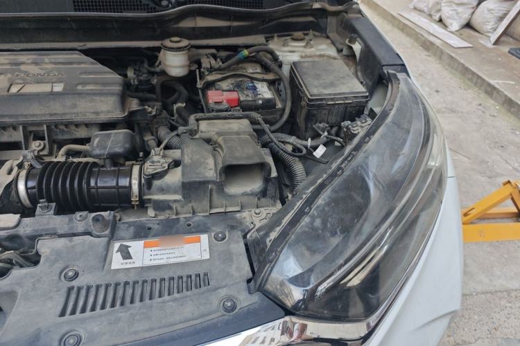 Used Honda CR-V 2019 240TURBO CVT 2WD Fashion Edition China VI Engine Bay Left