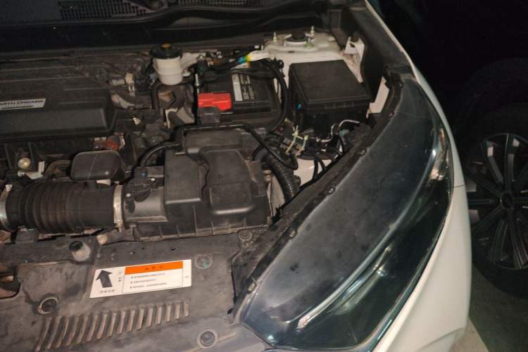 Used Honda CR-V 2019 240TURBO CVT 2WD Fashion Edition China VI Engine Bay Left