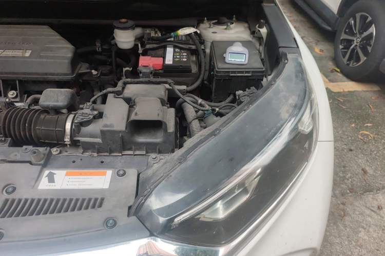 Used Honda CR-V 2019 240TURBO CVT 2WD Fashion Edition China VI Engine Bay Left