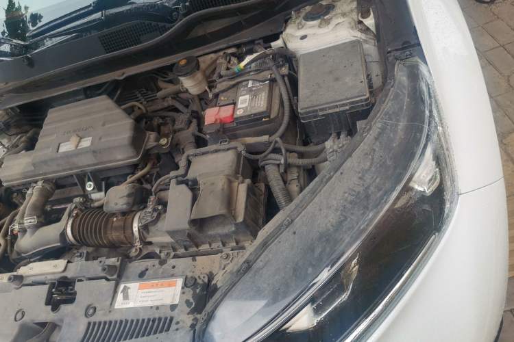 Used Honda CR-V 2019 240TURBO CVT 2WD Fashion Edition China VI Engine Bay Left