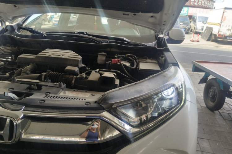 Used Honda CR-V 2019 240TURBO CVT 2WD Comfort Version China V Engine Bay Left