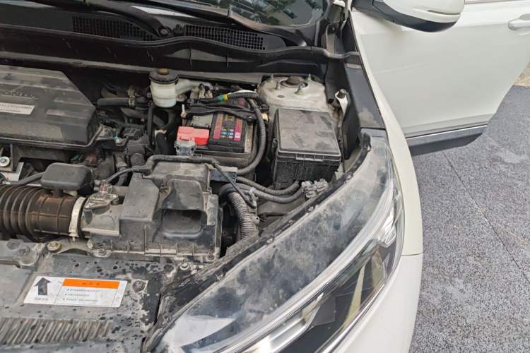 Used Honda CR-V 2019 240TURBO CVT 2WD Fashion Edition China V Engine Bay Left