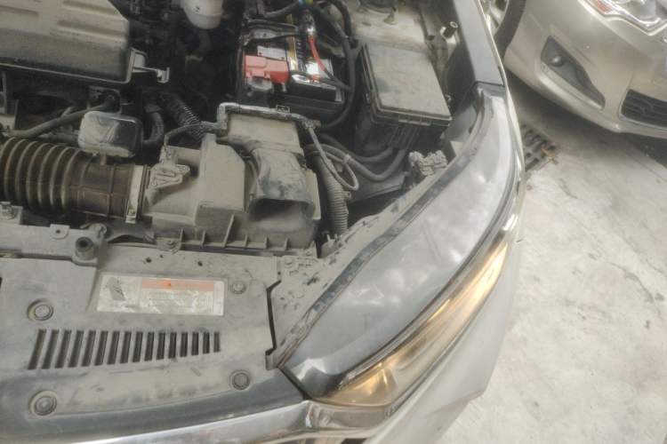 Used Honda CR-V 2019 240TURBO CVT 2WD Fashion Edition China V Engine Bay Left