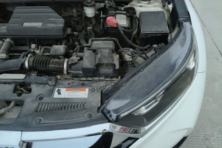 Used Honda CR-V 2019 240TURBO CVT 2WD Comfort Version China VI Emission Standard Engine Bay Left