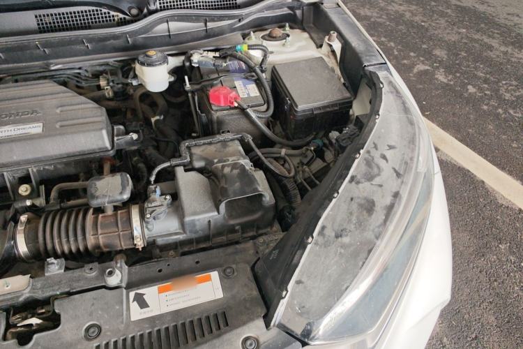 Used Honda CR-V 2019 240TURBO CVT 2WD Comfort Version China VI Emission Standard Engine Bay Left