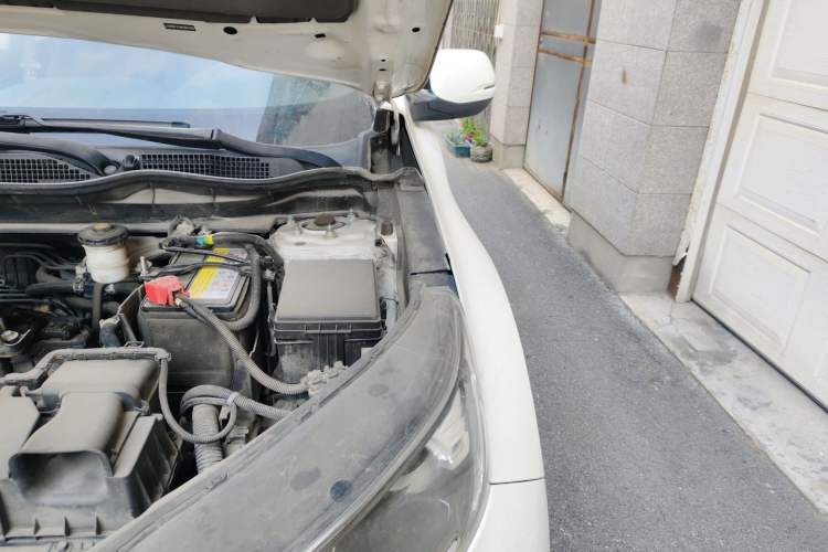 Used Honda CR-V 2019 240TURBO CVT 2WD Comfort Version China V Engine Bay Left
