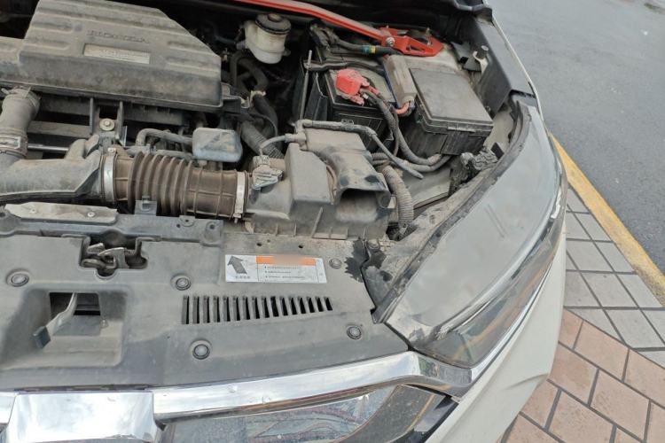 Used Honda CR-V 2019 240TURBO CVT 2WD Comfort Version China VI Emission Standard Engine Bay Left