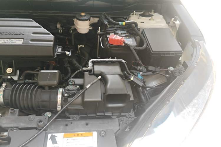 Used Honda CR-V 2019 240TURBO CVT 2WD Comfort Version China VI Emission Standard Engine Bay Left