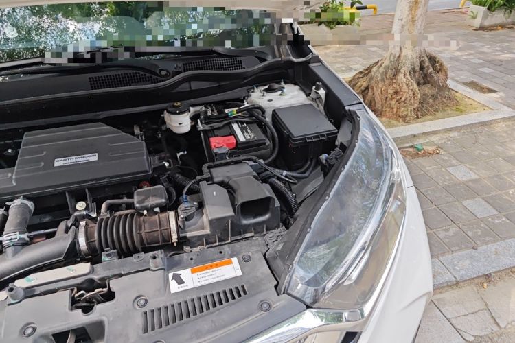 Used Honda CR-V 2019 240TURBO CVT 2WD Fashion Edition China VI Engine Bay Left