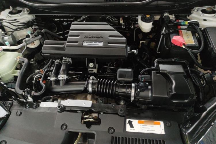 Used Honda CR-V 2019 240TURBO CVT 2WD Comfort Version China VI Emission Standard Engine Bay