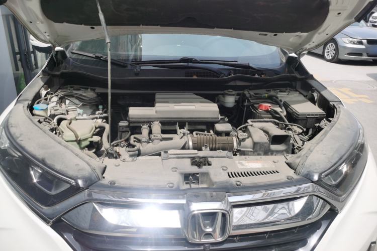 Used Honda CR-V 2019 Brilliant Edition 240TURBO CVT 2WD Comfort Version China VI Emission Standard Engine Bay