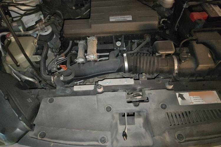 Used Honda CR-V 2019 240TURBO CVT 2WD Fashion Edition China V Engine Bay