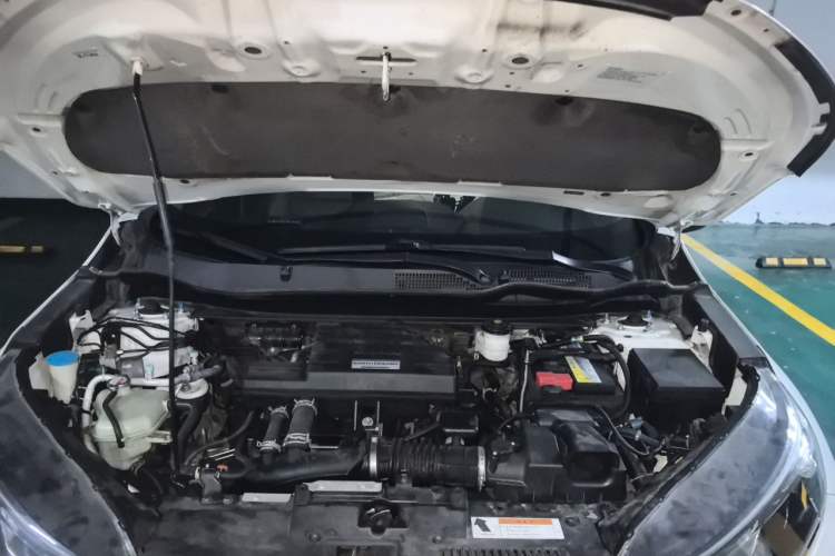Used Honda CR-V 2019 240TURBO CVT 2WD Fashion Edition China V Engine Bay