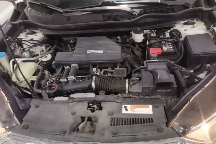 Used Honda CR-V 2019 Brilliant Edition Plus 240TURBO CVT Two-Wheel Drive Fashion Version China VI Emission Standard Engine Bay