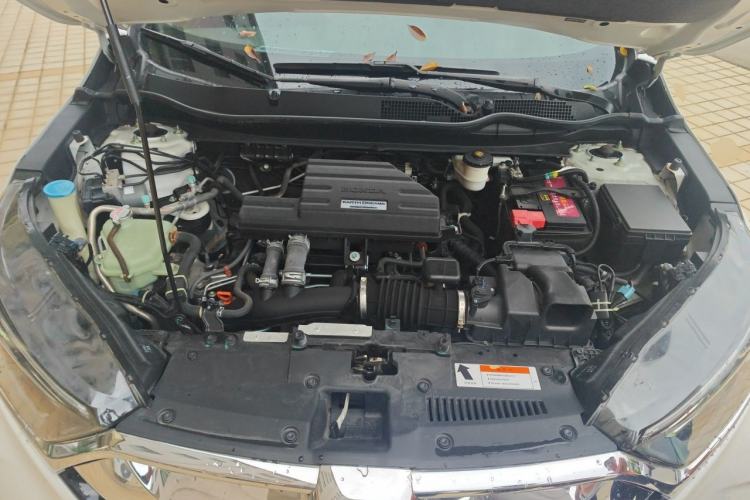Used Honda CR-V 2019 Brilliant Edition Plus 240TURBO CVT Two-Wheel Drive Fashion Version China VI Emission Standard Engine Bay