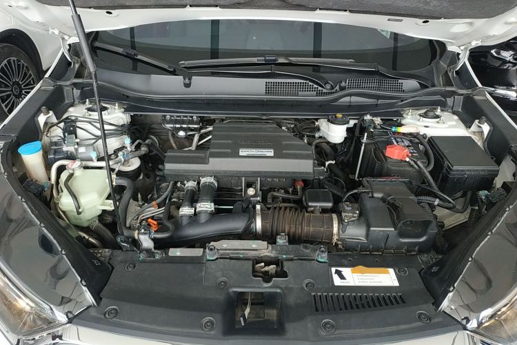 Used Honda CR-V 2019 240TURBO CVT 2WD Comfort Version China VI Emission Standard Engine Bay