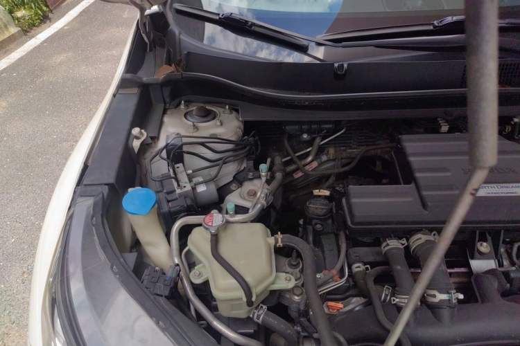 Used Honda CR-V 2019 240TURBO CVT 2WD Fashion Edition China VI Engine Bay Right