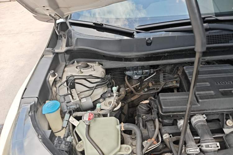 Used Honda CR-V 2019 240TURBO CVT 2WD Fashion Edition China VI Engine Bay Right