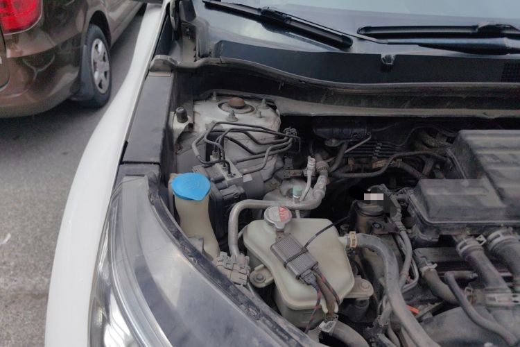 Used Honda CR-V 2019 240TURBO CVT 2WD Comfort Version China V Engine Bay Right