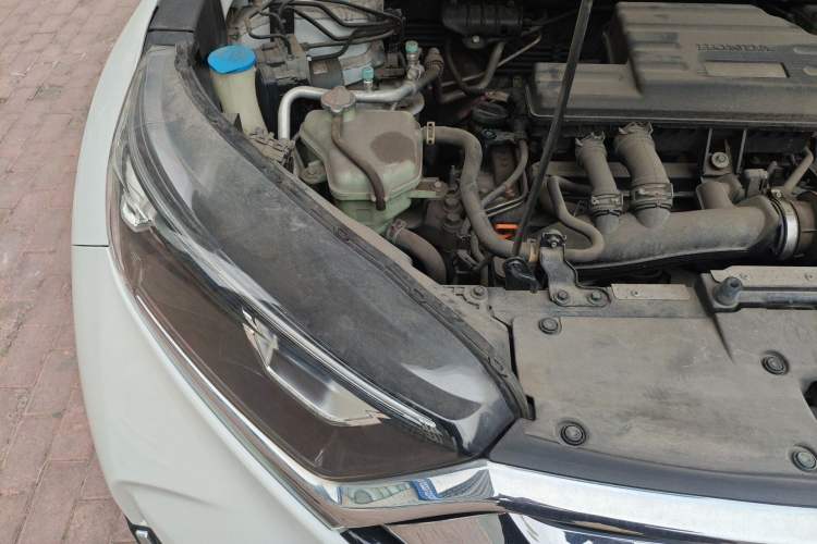 Used Honda CR-V 2019 240TURBO CVT 2WD Fashion Edition China V Engine Bay Right