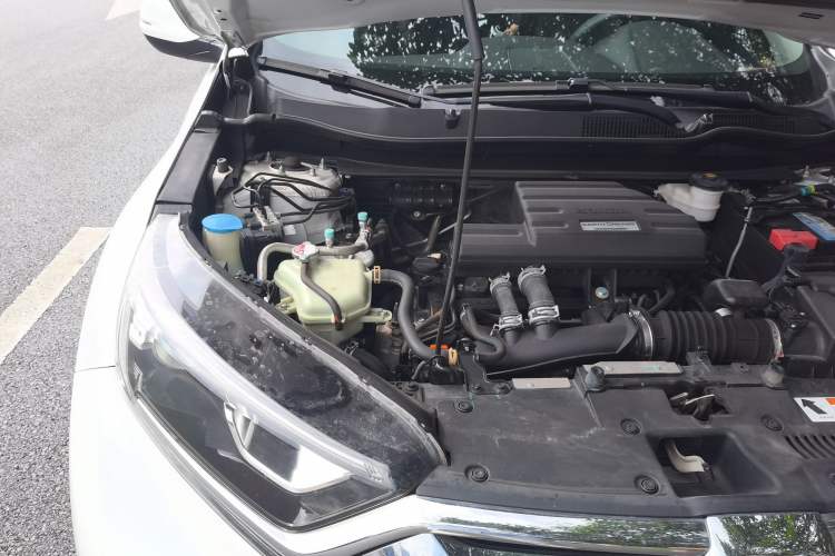 Used Honda CR-V 2019 240TURBO CVT 2WD Fashion Edition China V Engine Bay Right