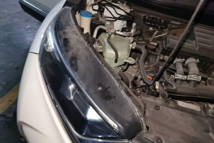 Used Honda CR-V 2019 240TURBO CVT 2WD Fashion Edition China V Engine Bay Right
