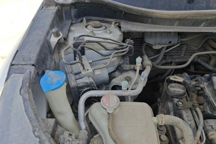 Used Honda CR-V 2019 240TURBO CVT 2WD Comfort Version China V Engine Bay Right