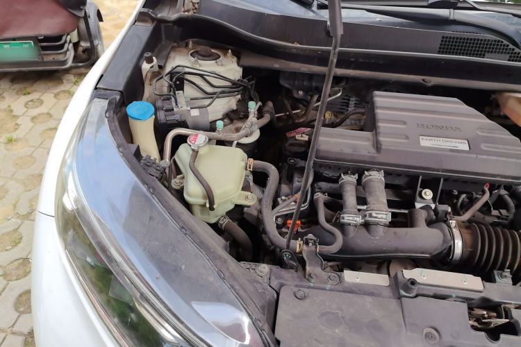 Used Honda CR-V 2019 240TURBO CVT 2WD Comfort Version China V Engine Bay Right