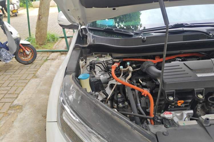 Used Honda CR-V 2019 Rui Hybrid 2.0L 2WD Pure Speed Version China VI Emission Standard Engine Bay Right