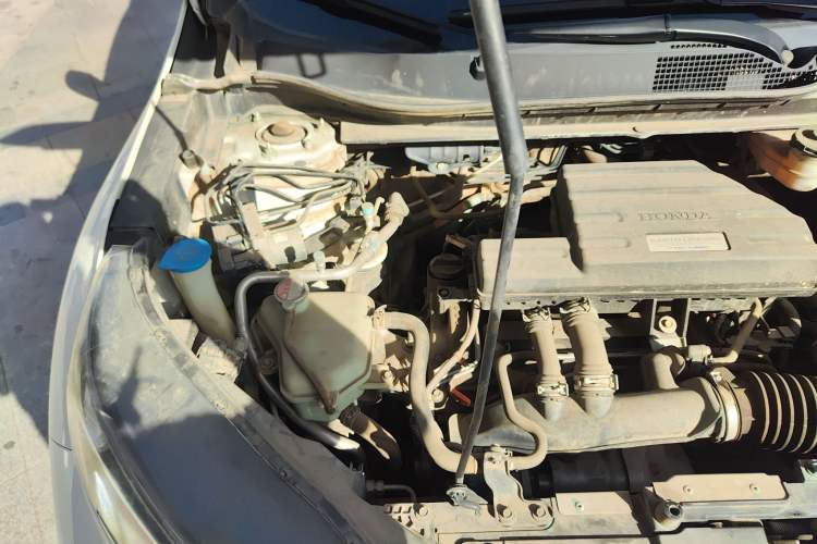 Used Honda CR-V 2019 240TURBO CVT 2WD Comfort Version China V Engine Bay Right