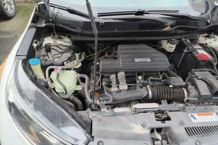 Used Honda CR-V 2019 240TURBO CVT 2WD Comfort Version China VI Emission Standard Engine Bay Right