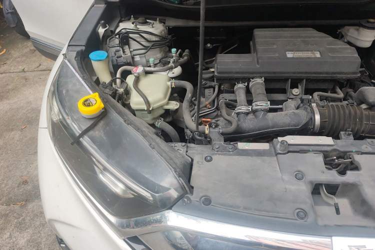 Used Honda CR-V 2019 240TURBO CVT 2WD Fashion Edition China VI Engine Bay Right