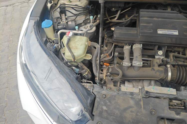 Used Honda CR-V 2019 240TURBO CVT 2WD Comfort Version China V Engine Bay Right