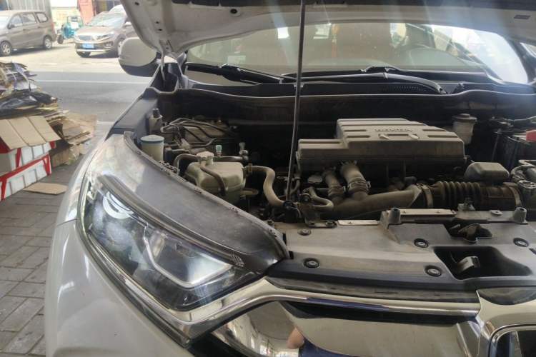 Used Honda CR-V 2019 240TURBO CVT 2WD Comfort Version China V Engine Bay Right