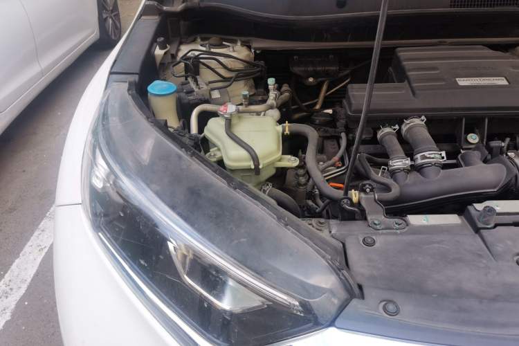 Used Honda CR-V 2019 240TURBO CVT 2WD Comfort Version China V Engine Bay Right