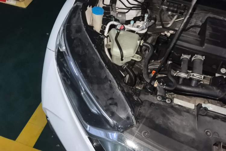 Used Honda CR-V 2019 240TURBO CVT 2WD Fashion Edition China V Engine Bay Right