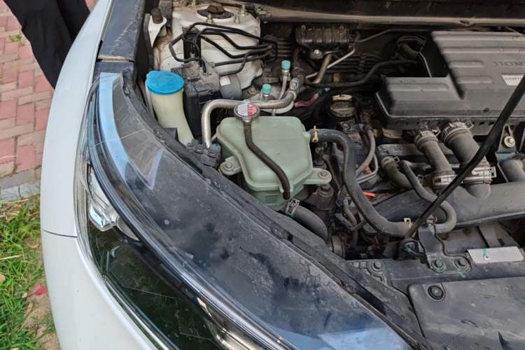 Used Honda CR-V 2019 240TURBO CVT 2WD Comfort Version China V Engine Bay Right
