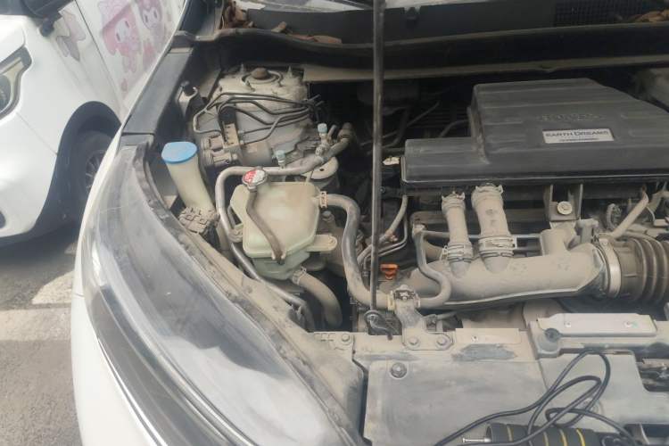 Used Honda CR-V 2019 240TURBO CVT 2WD Comfort Version China V Engine Bay Right