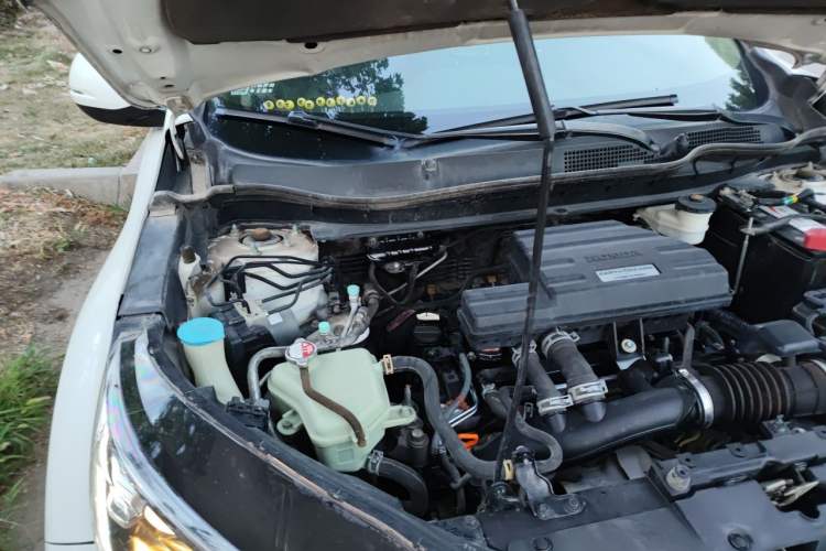 Used Honda CR-V 2019 240TURBO CVT 2WD Comfort Version China V Engine Bay Right