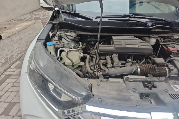 Used Honda CR-V 2019 240TURBO CVT 2WD Fashion Edition China V Engine Bay Right